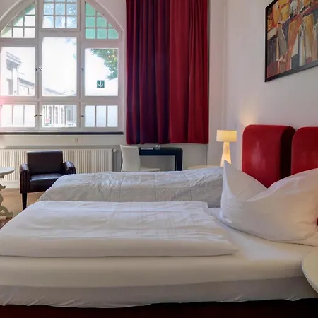 Alte Lohnhalle - Industriekulturhotel Отель