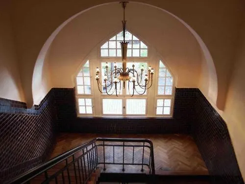 Ξενοδοχείο Alte Lohnhalle - Industriekulturhotel Έσσεν