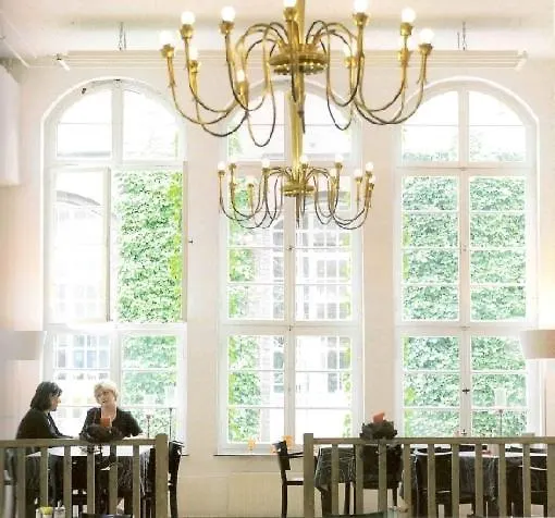 Alte Lohnhalle - Industriekulturhotel Έσσεν